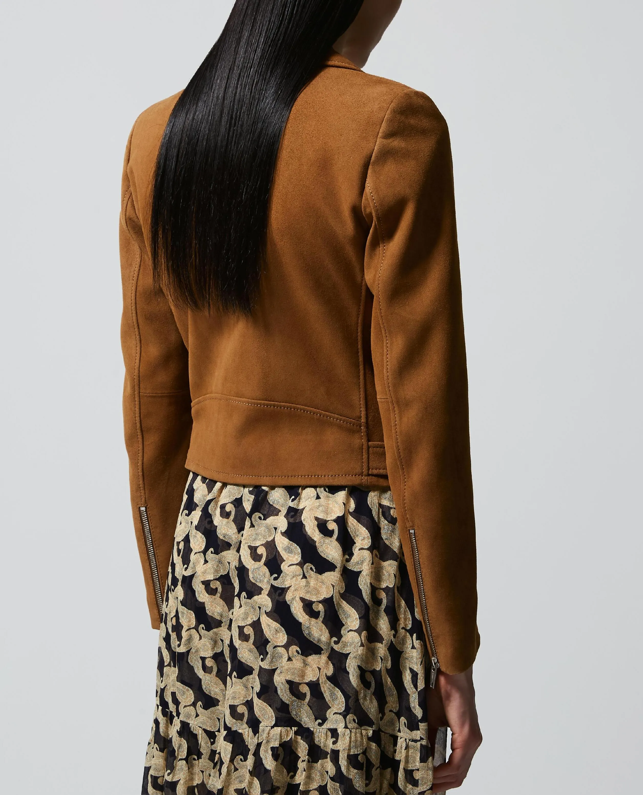 Blouson cuir marron effet daim à sangles